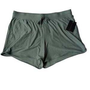 Danskin LIGHT GREEN Heather Stretch Shorts Women Size XL Sports.
